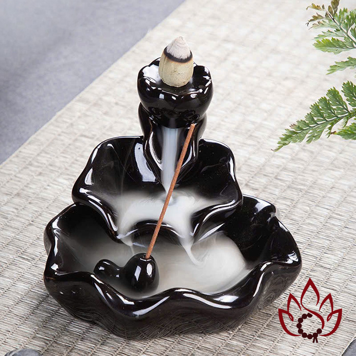 Thác Khói Trầm Hương